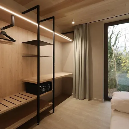 Met Jacuzzi - 8 Personen - Woodz Villa